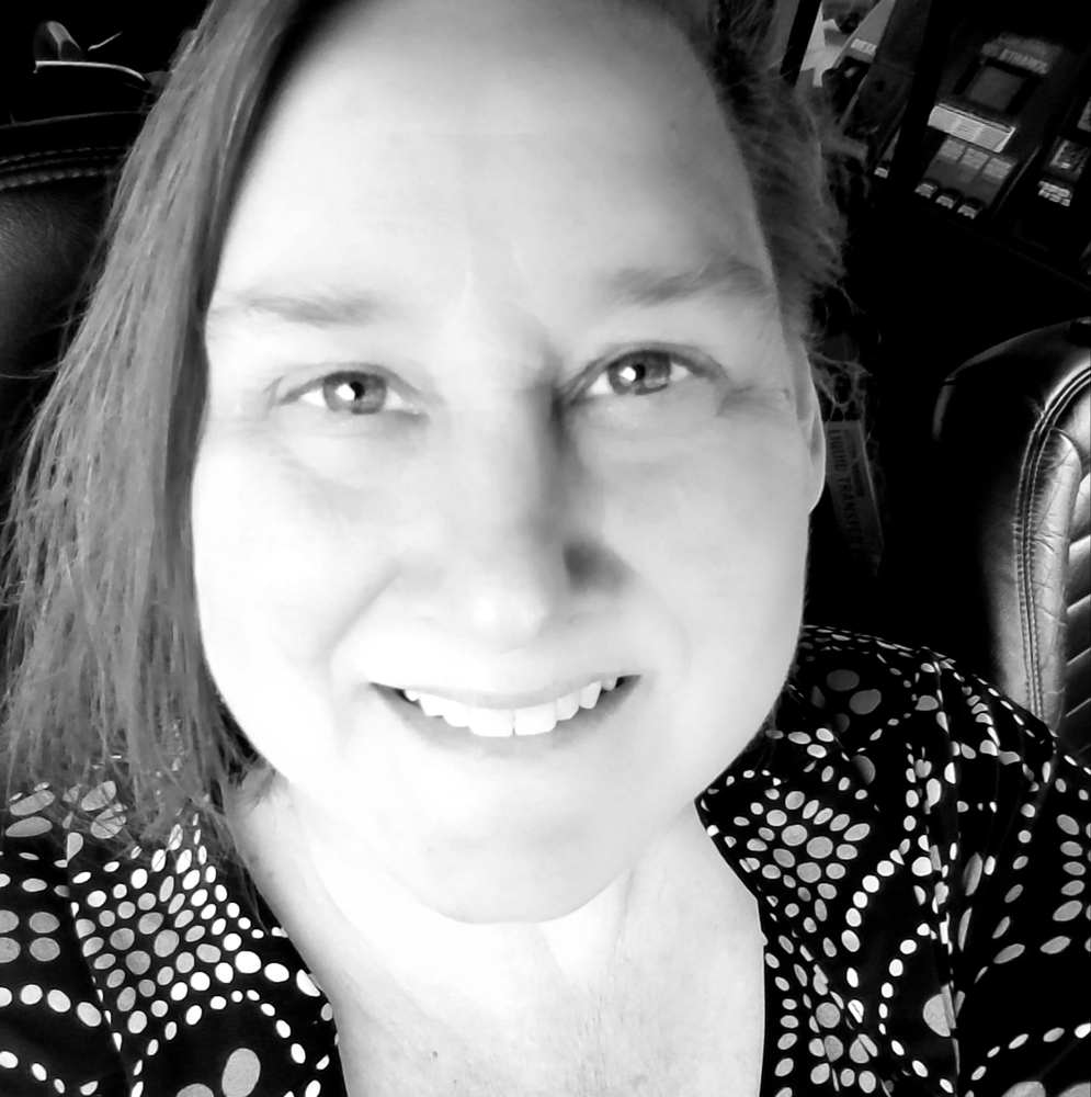 Meet your Posher, Carmen